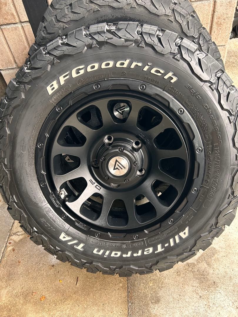 ジムニーシエラ専用デルタBFタイヤホイール5本、ホイールナット