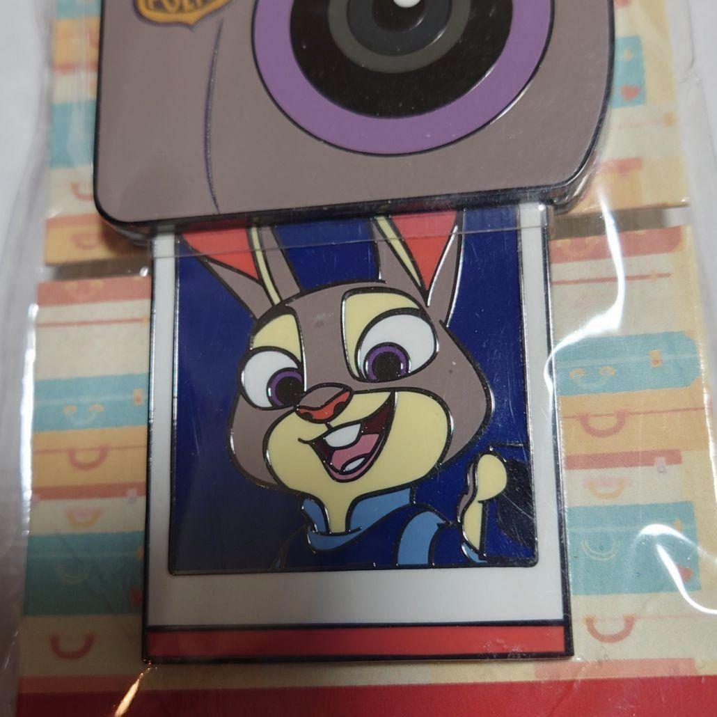 香港ディズニーランド ニックワイルド/ジュディホップス ピンバッジ/ズートピア2