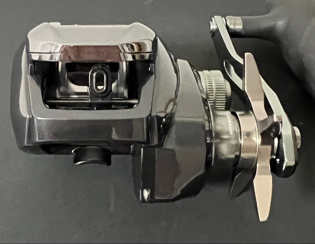 ダイワ ティエラIC 300HL-C 7.3:1 左巻き 美品