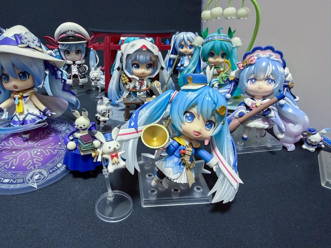 中古 ねんどろいど 雪ミク 2010～2023年 14点 + 2点 冬木小袖等