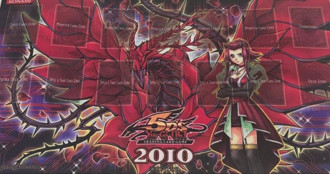 さ*ん様 十六夜アキ・ブラックローズドラゴン　プレイマット