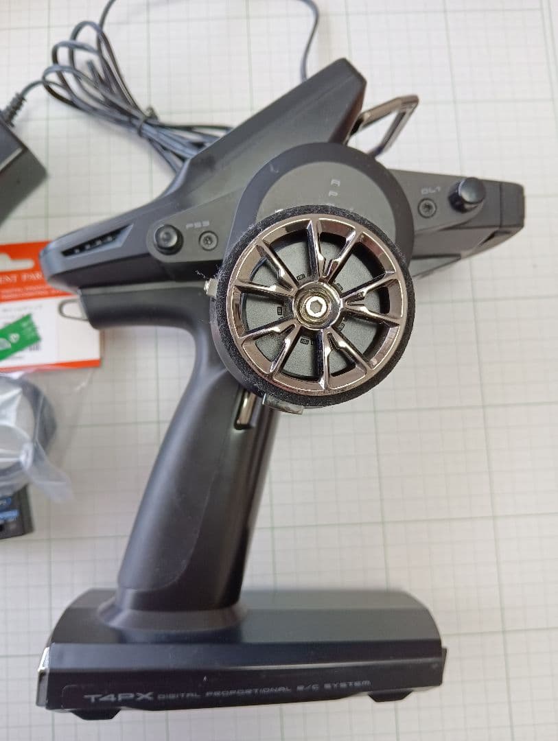 Futaba T4PX プロポ　受信機R304SB-Eセット