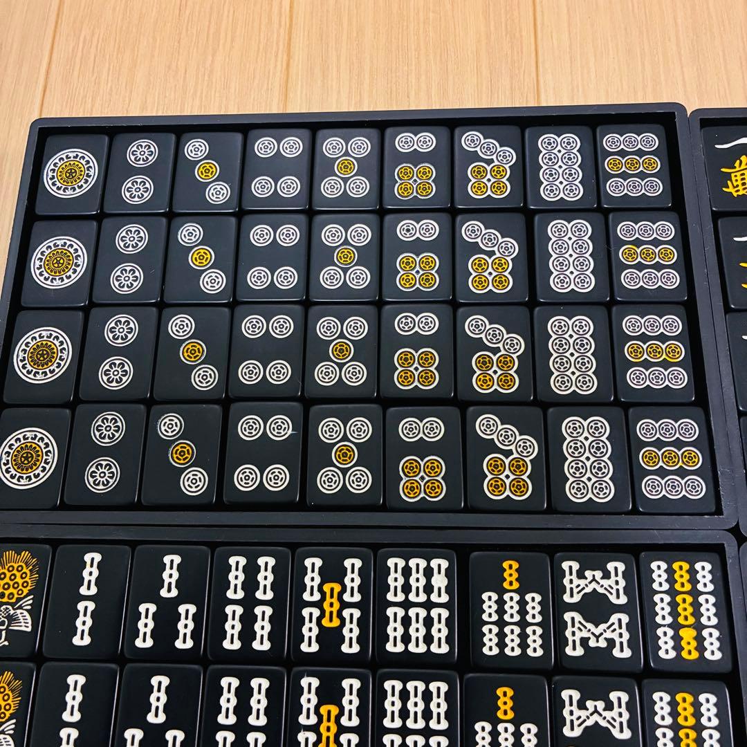 【状態良好】龍が如く　麻雀牌　黒牌　マット付き　SEGA