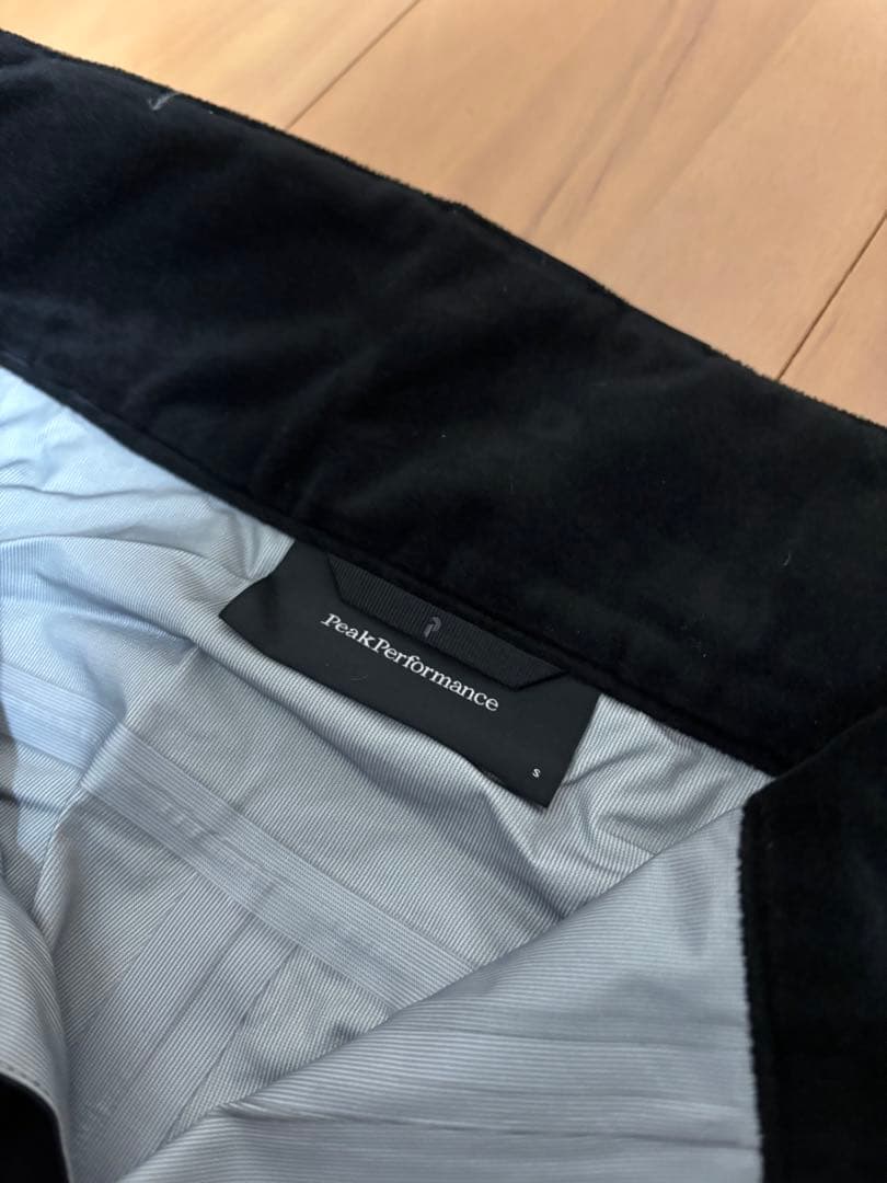 Peak Performance Gravity ピークパフォーマンス ウェア