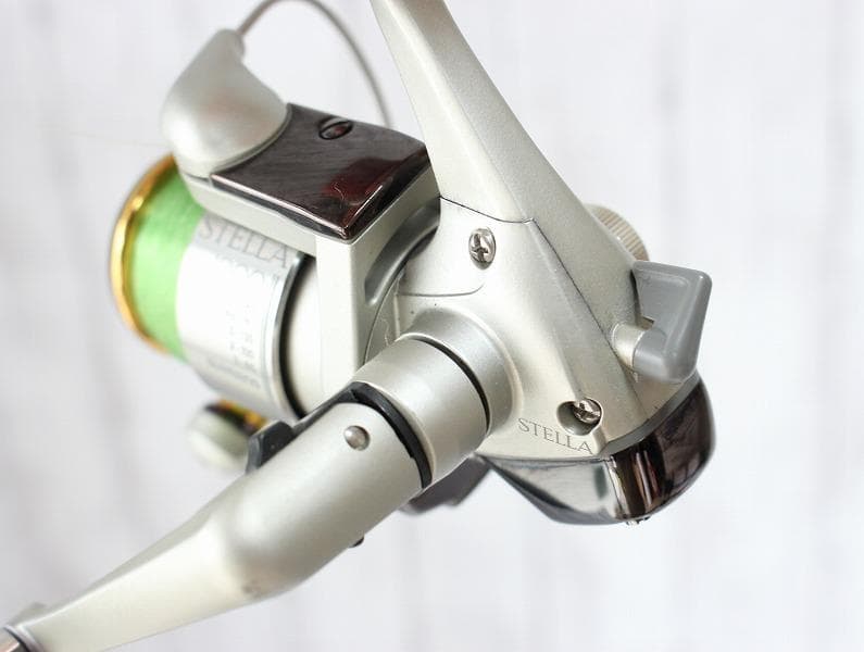 シマノ 92 ステラ 1000 スピニングリール