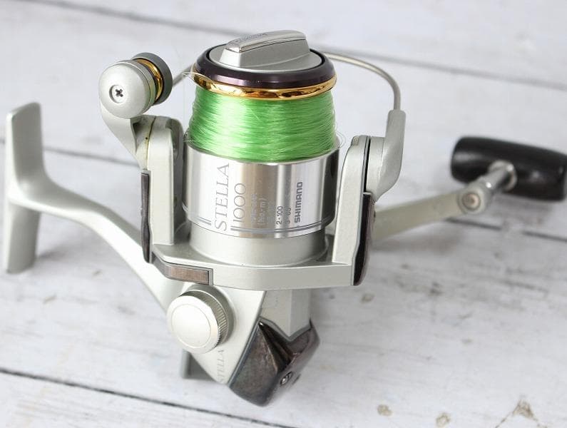 シマノ 92 ステラ 1000 スピニングリール