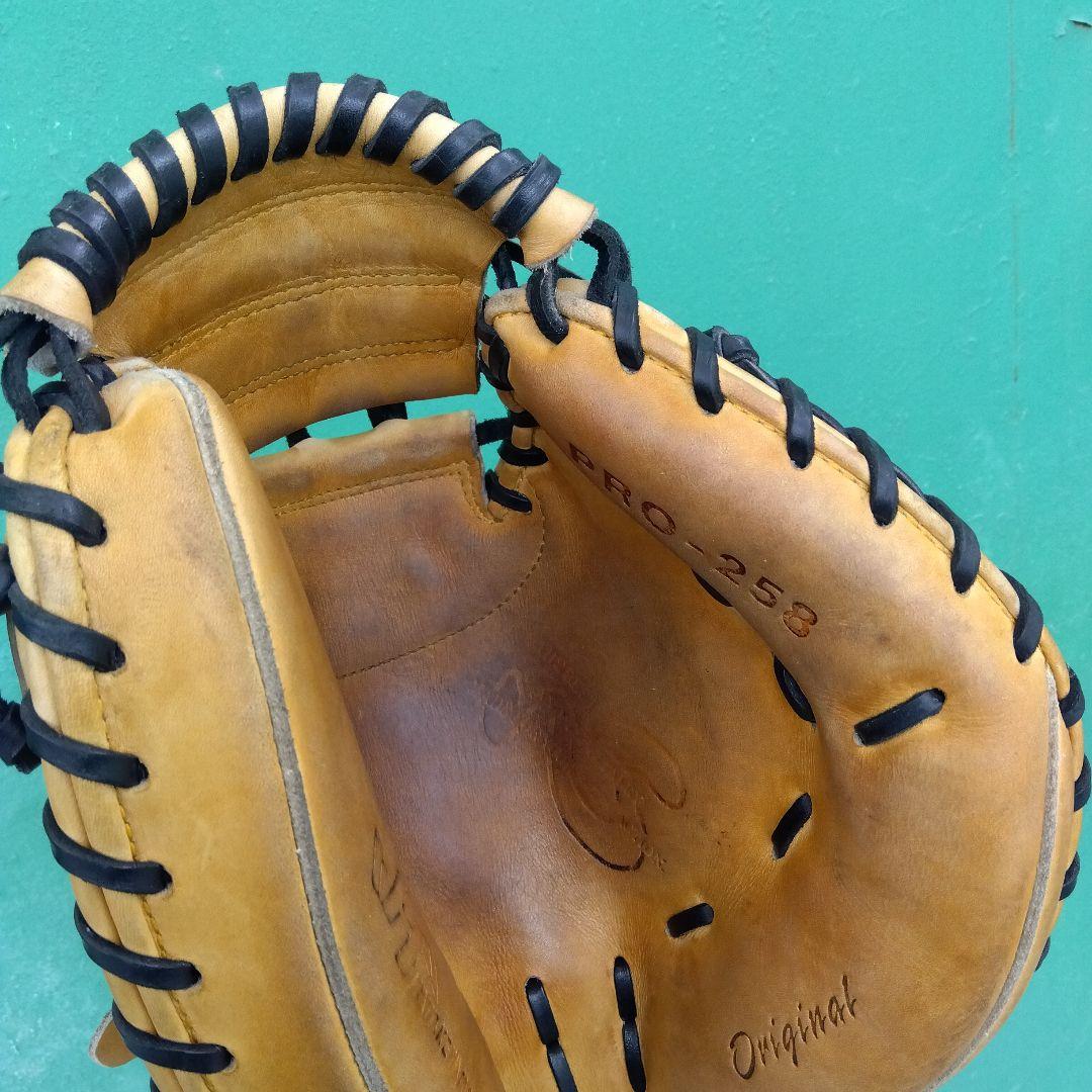 【美品】野球 グローブ 軟式 一般 キャッチャーミット ハタケヤマ