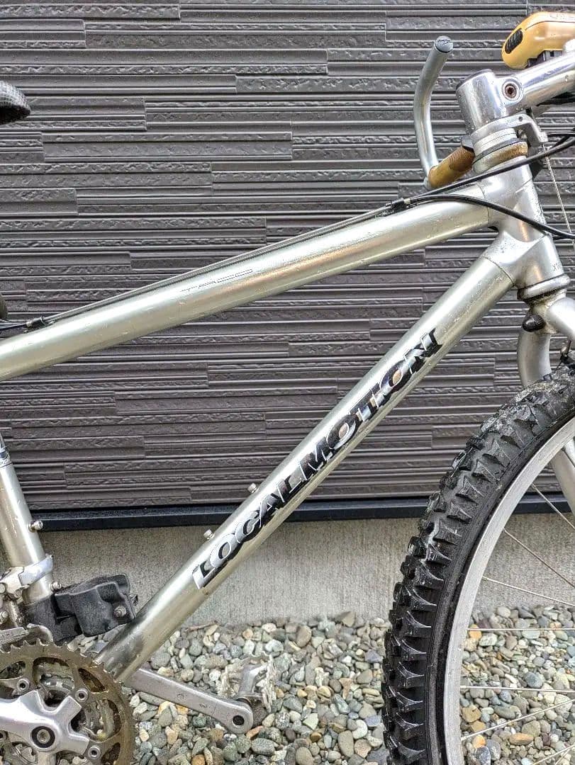 Miyata アルミ 26インチ MTB 21段ギア Local Motion