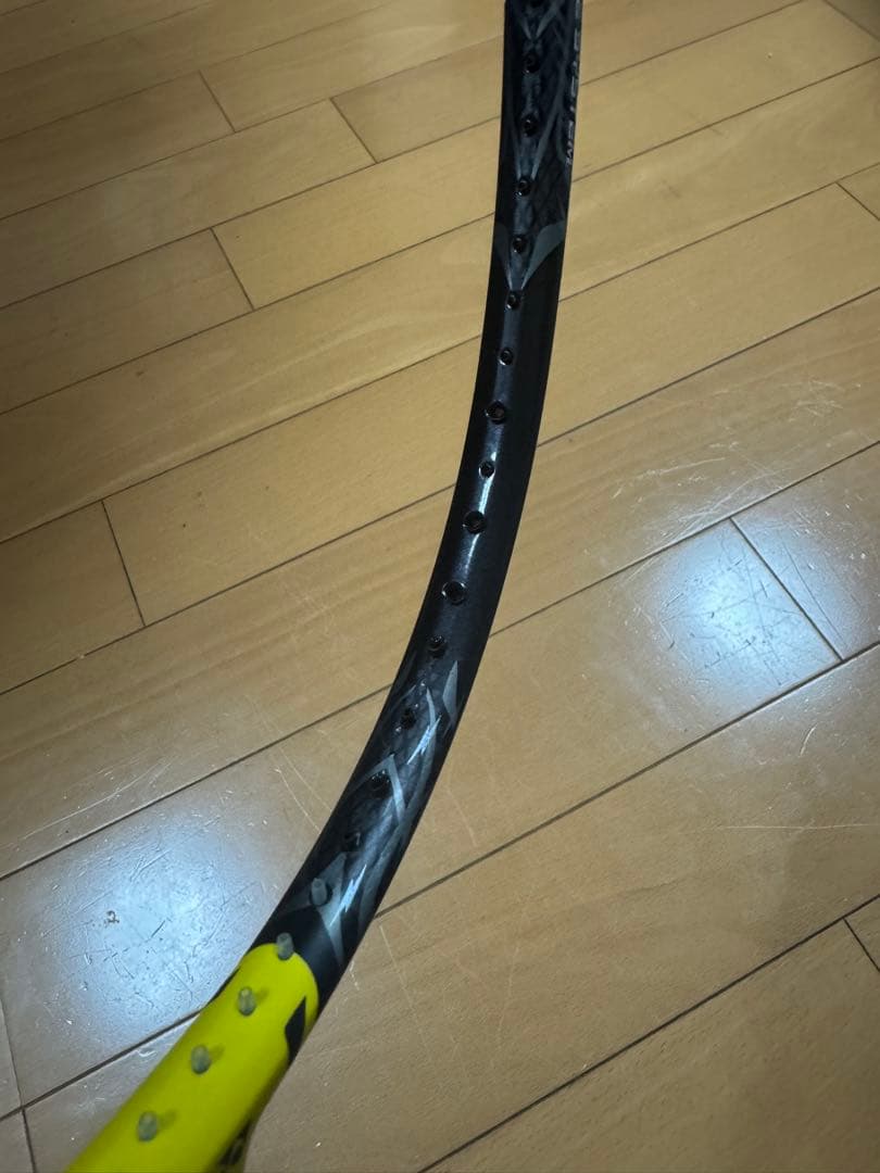 ヨネックスバドミントンラケット(ジャンク品)