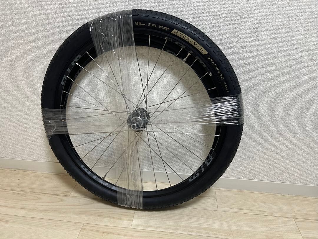 WHITE INDUSTRIES XMR + リアBoost Hub (黒)美品