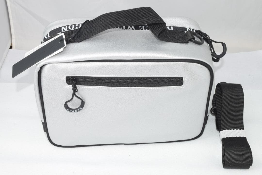 新品☆ダンスウィズドラゴン スパークルレザーマルチポーチ☆カートバック☆ブラック