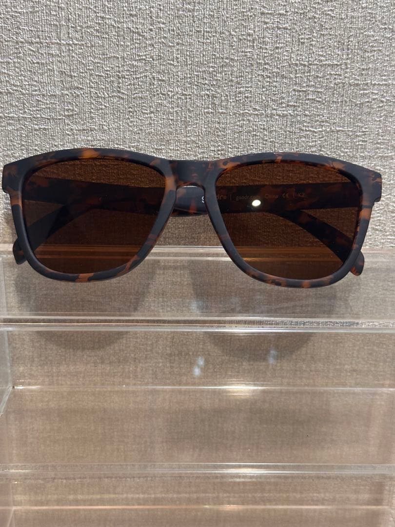 gdoorサングラス 3個セット無印アクリルケース付き