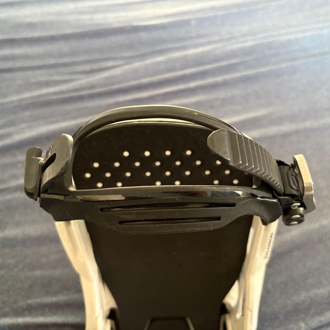 25-26 SALOMON Hologram Mサイズ ビンディング