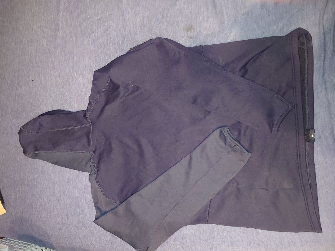 ATHLETA o-reiフード付きジャージ グレー×チャコール Oサイズ