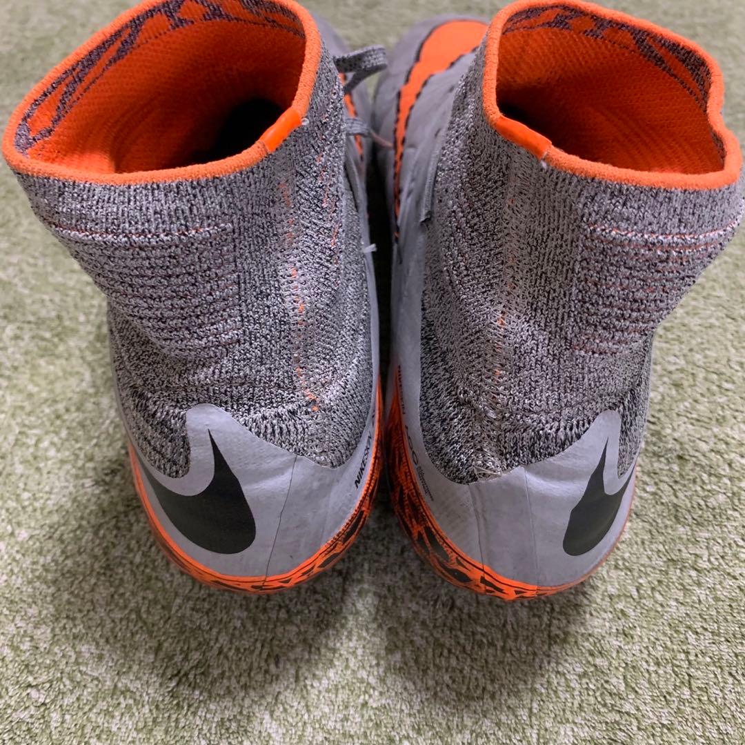 Nike ハイパーヴェノム ACC FG