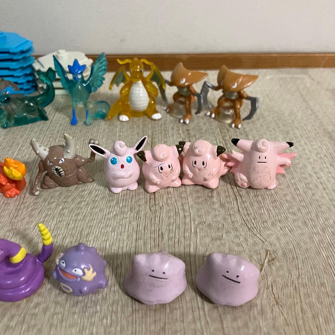 【大量】ポケモン　ガチャ　ミニフィギュア　フルカラースタジアムなど　当時物