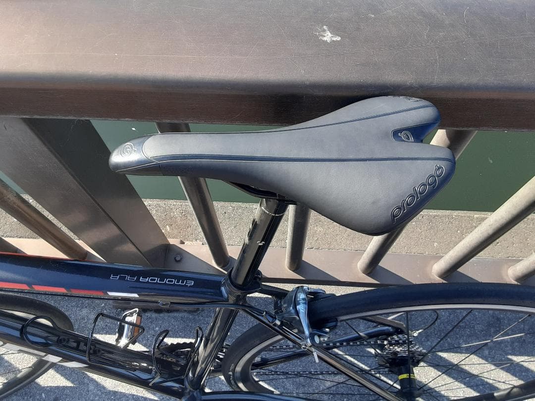 【TREK emonda ALR4 2017】ロードバイク 完成車