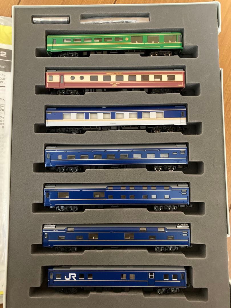 品番92792 TOMIX JR 24系25形寝台客車（夢空間北斗星）7両セット