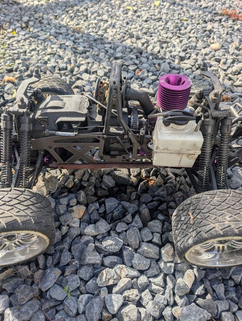 【ジャンク、現状渡し】Savage X ガソリンエンジンRCカー