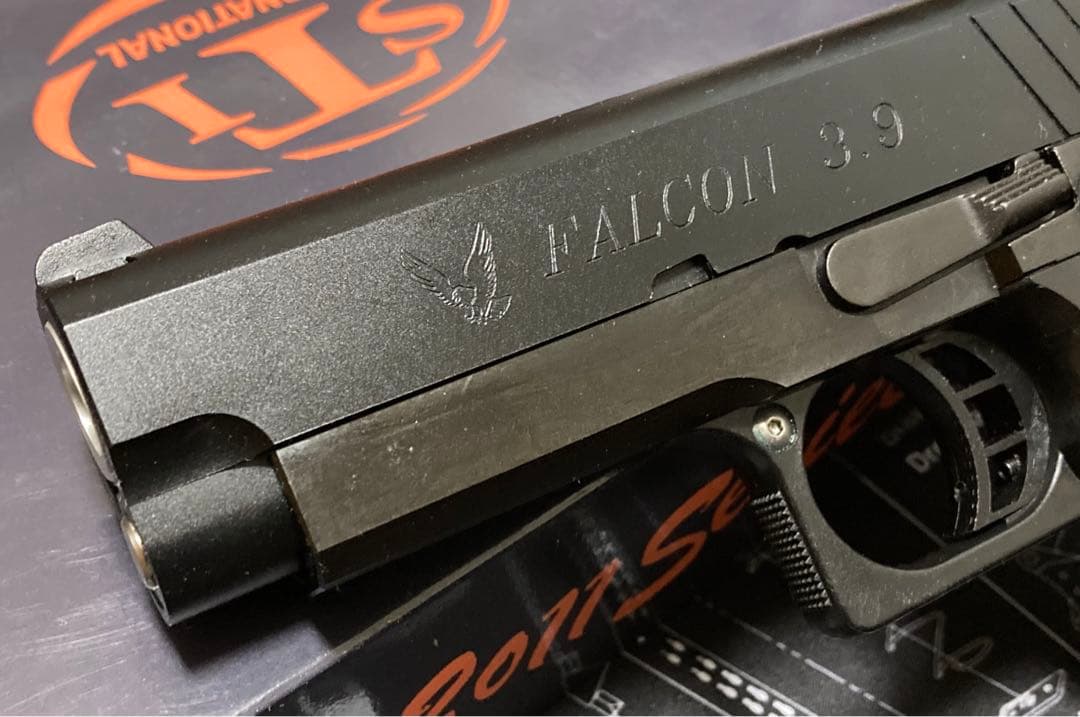 新品同様 KSC ガスブローバック STI ファルコン FALCON 3.9