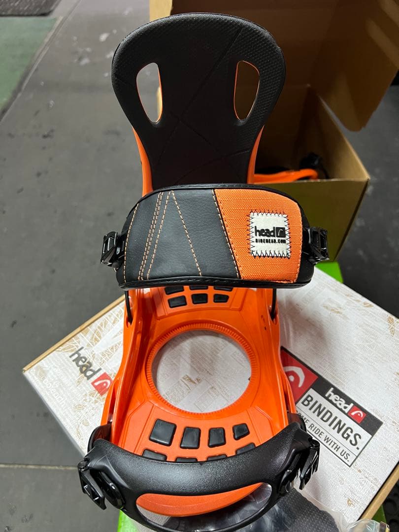 オレンジ スノーボード ビンディングMサイズ