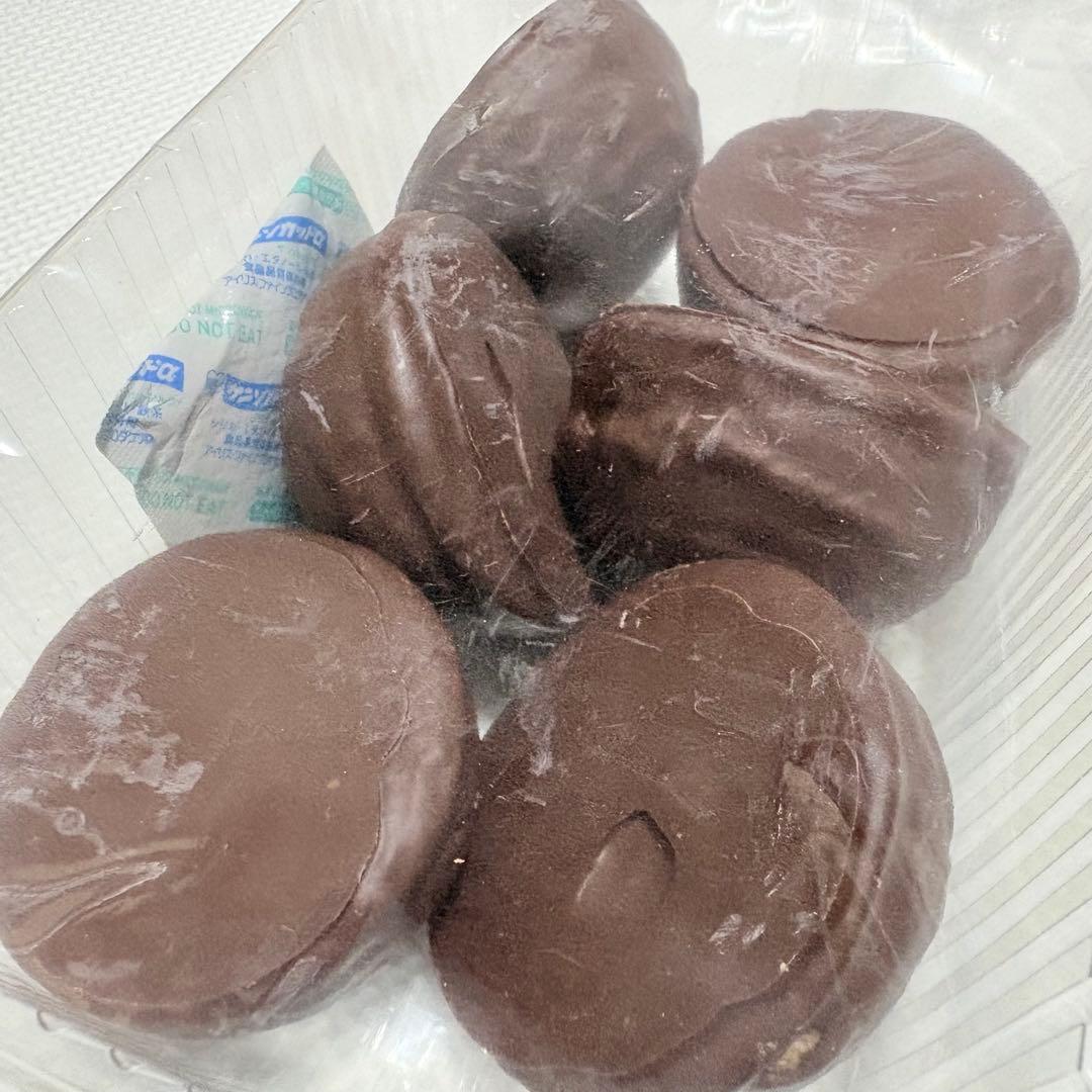 アウトレットスイーツ☆期間限定！ドームクーヘン桜✨️栗甘露煮＆加糖あん入り