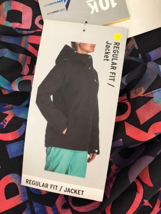 新品！スノボウェア　上着