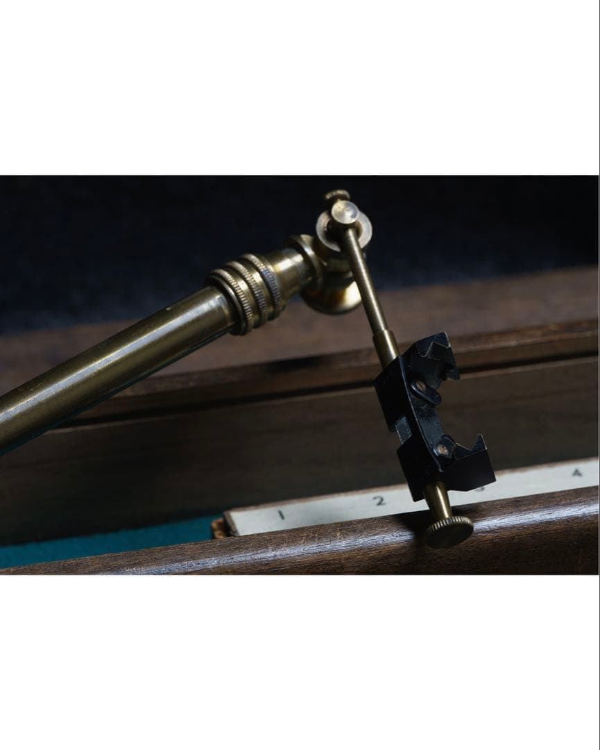 カメラ・ルシダ Chambre Claire Universelle