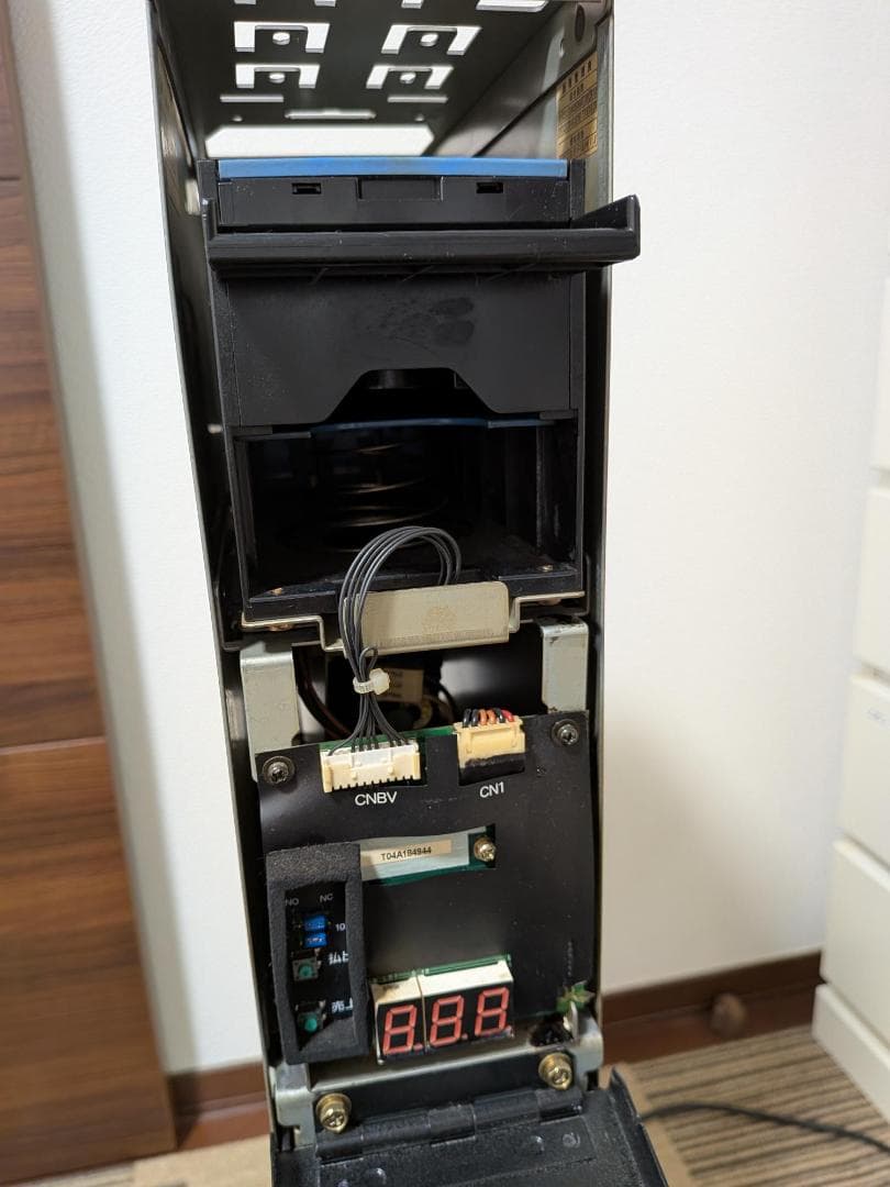 中古 動作確認済 良品 両替機 グローリー EMS-7F カギ付 100V