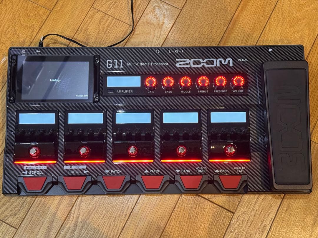 ZOOM G11 マルチエフェクトプロセッサー