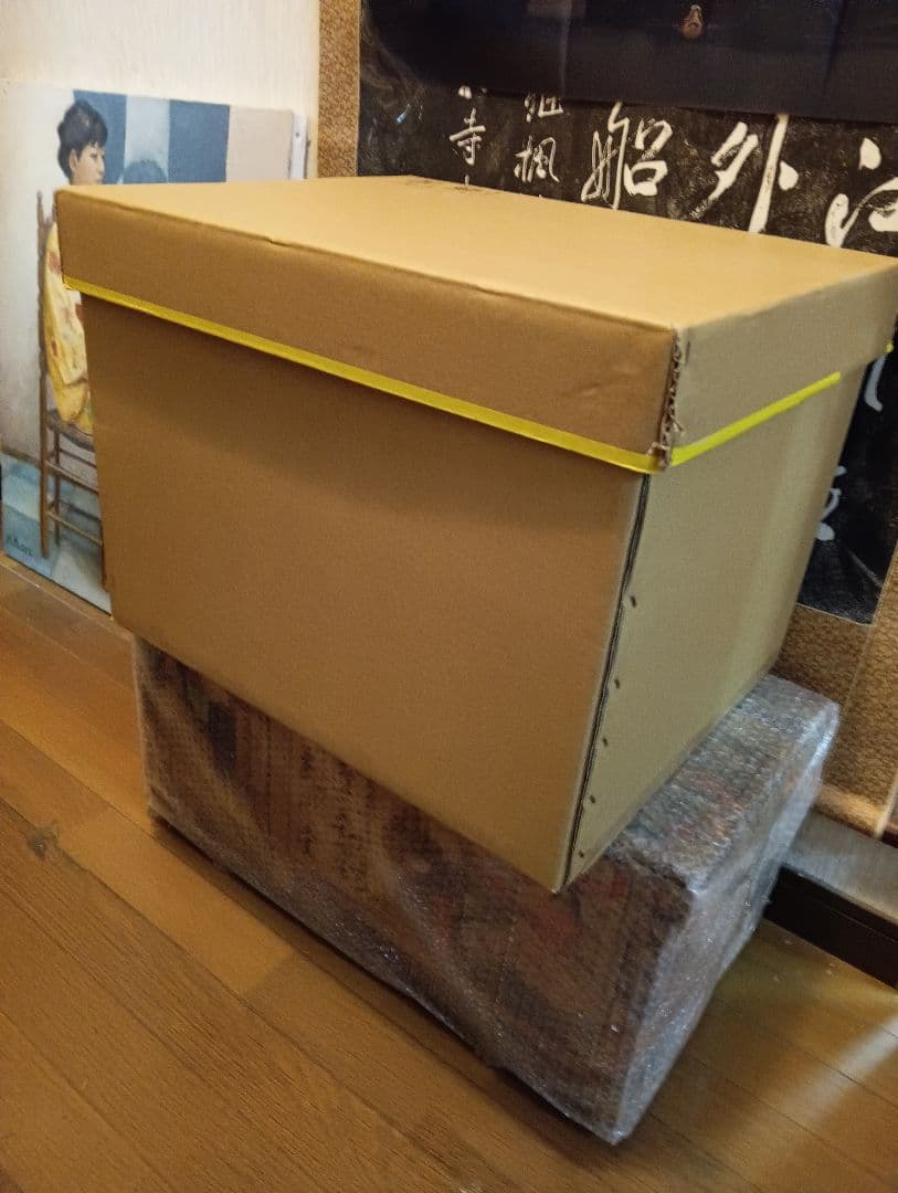 大型サイズ端午の節句伝統的な日本の武士の高級兜飾り装大桐櫃２５号サイズ置物