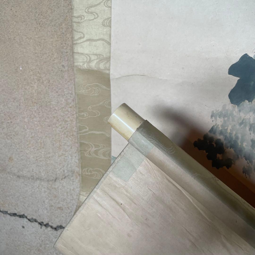 掛軸　尾竹竹波　「瀧」　燕　サイン・押印入り　合わせ箱付き　25.5.25−1