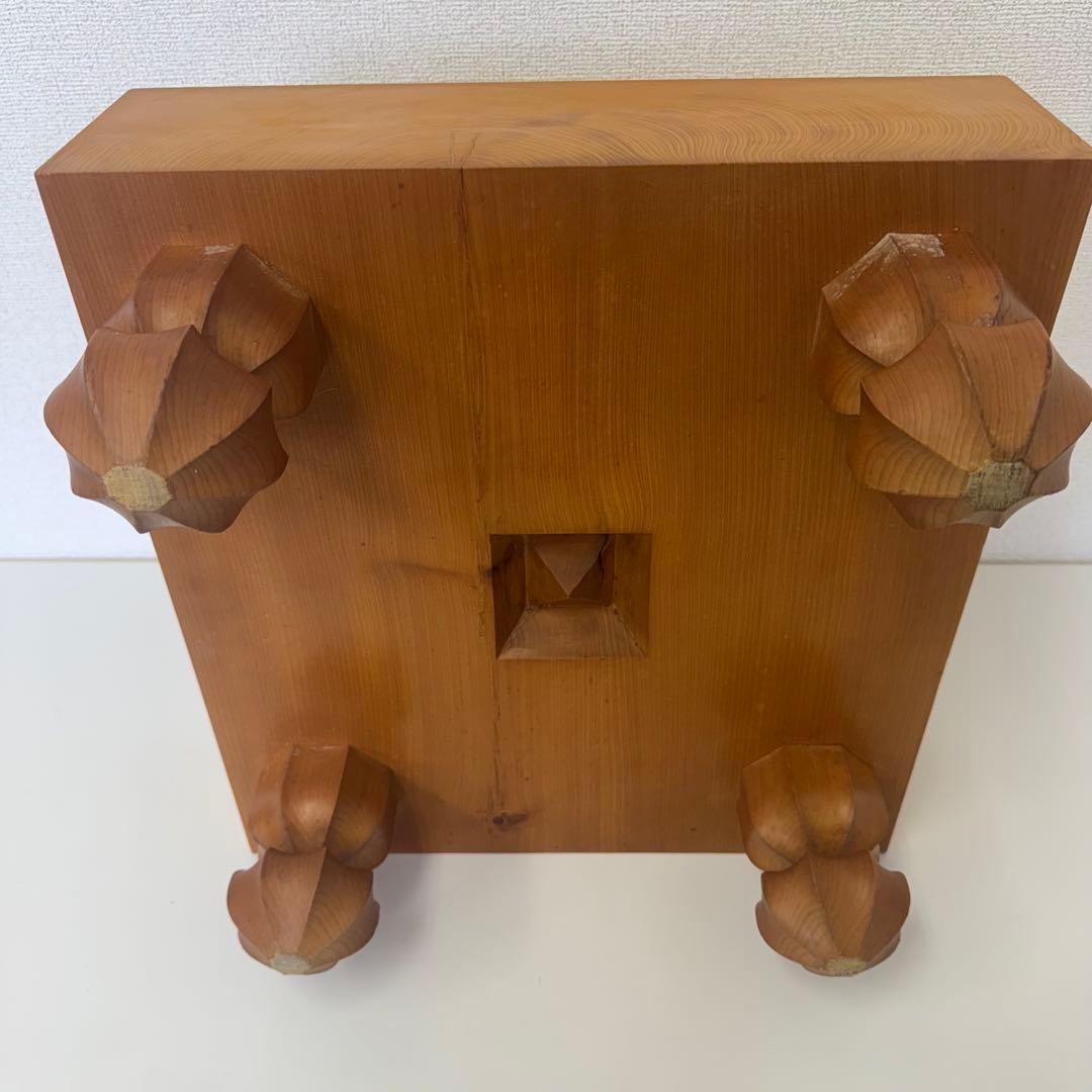 美品【伝統基盤師 鬼頭徳吉名人 作】天然木製囲碁盤 19路