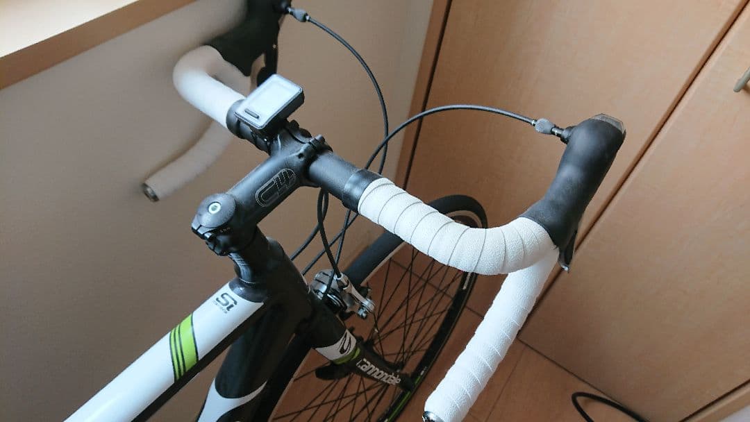 キャノンデールのロードバイク