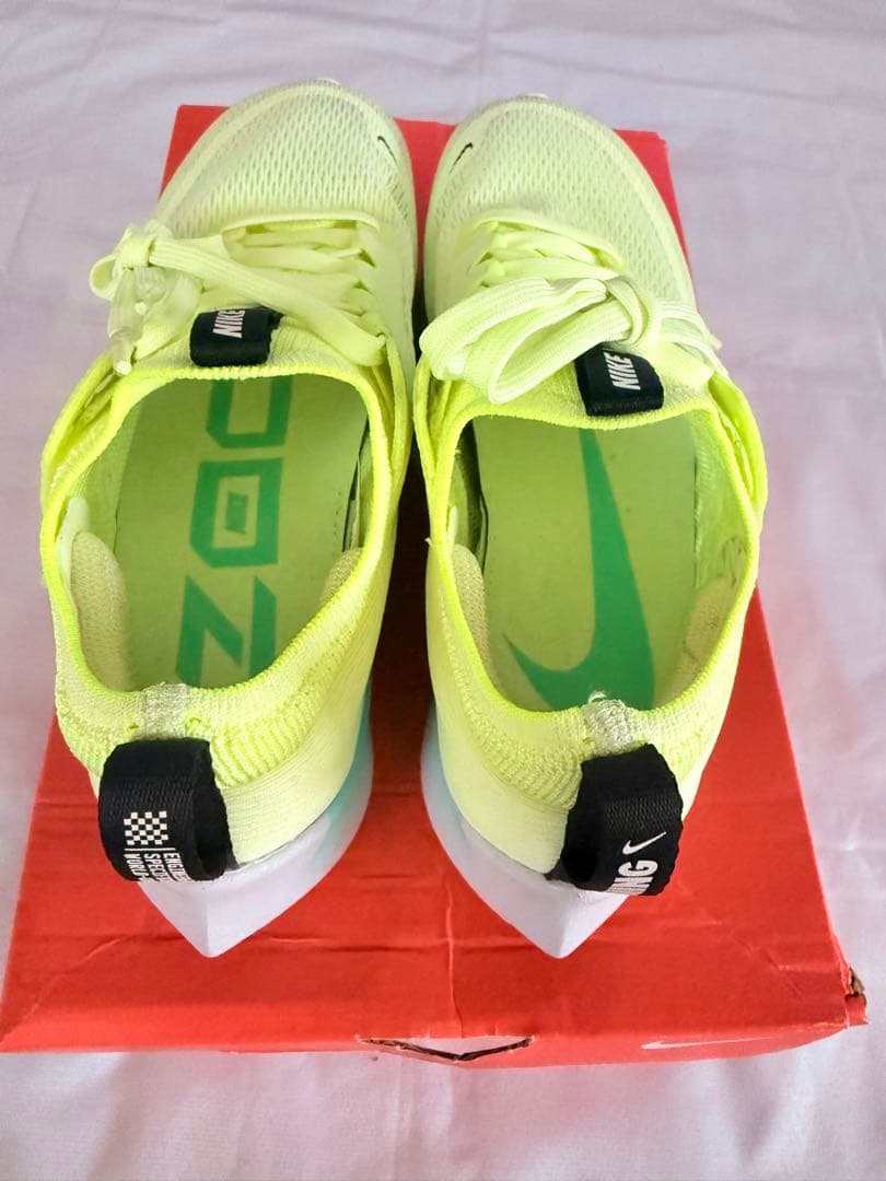 「美品」Nike Zoom フライ4 レディース　24㎝