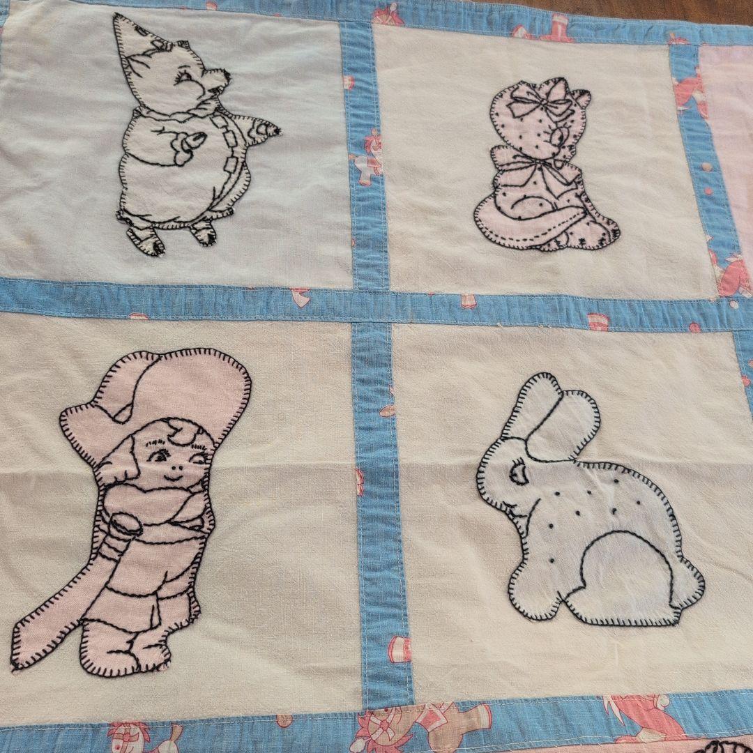 パッチワークキルト　アンティークキルト　動物柄