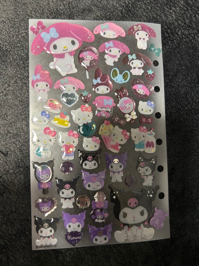 ボンボンドロップシール　国内正規品　たまごっち　サンリオ　ちいかわ　シール帳