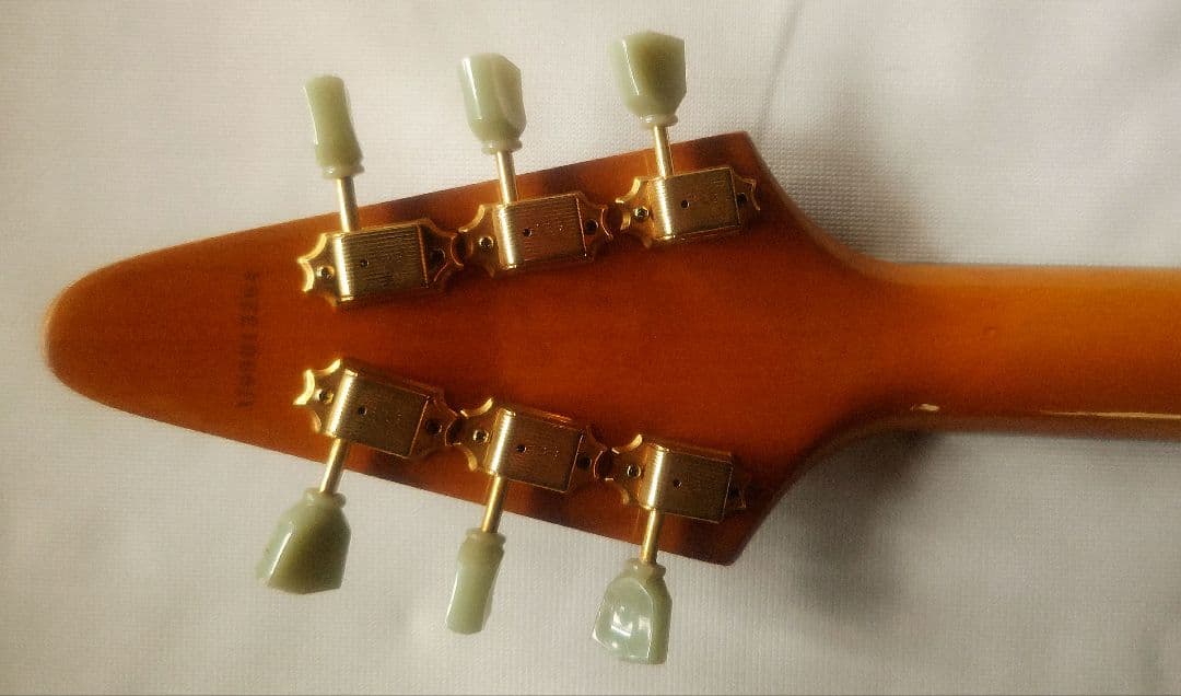 エピフォン・フライングⅤ 　５８コリーナ 韓国製