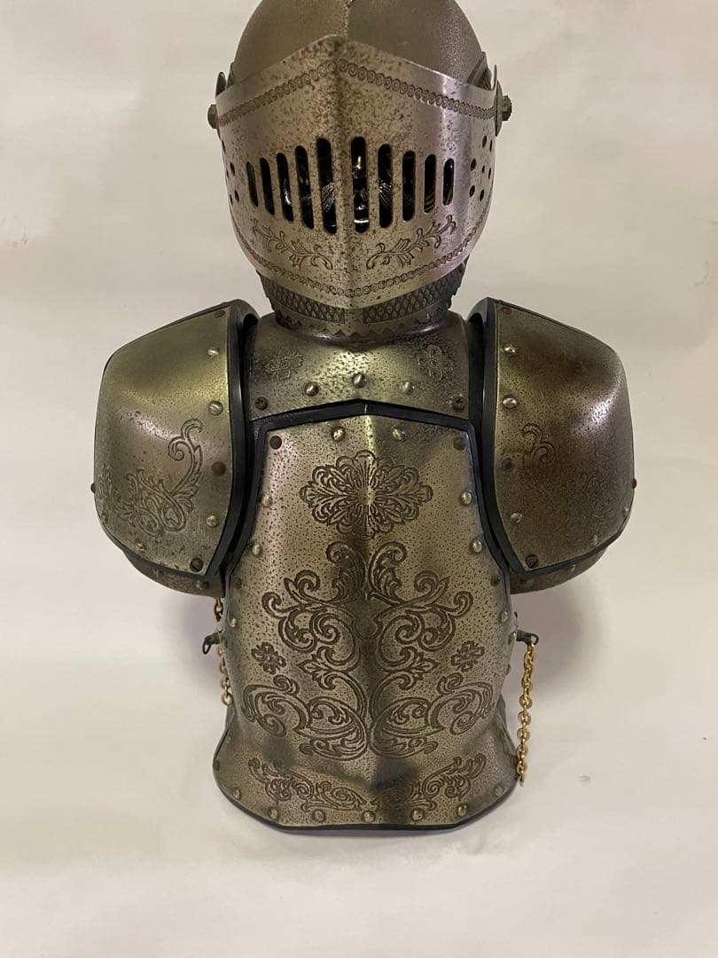 ニッカウヰスキー 鎧 西洋甲冑 インテリア ボトルケース