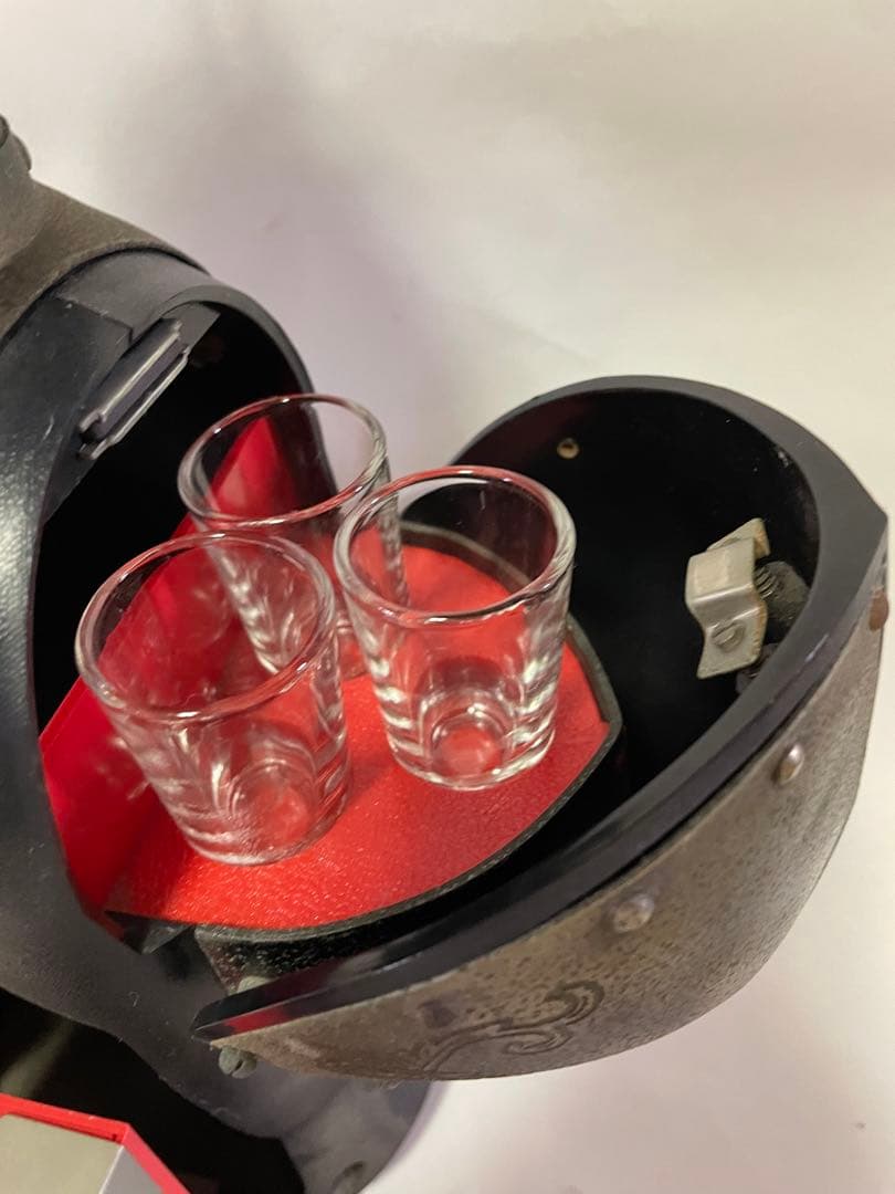 ニッカウヰスキー 鎧 西洋甲冑 インテリア ボトルケース