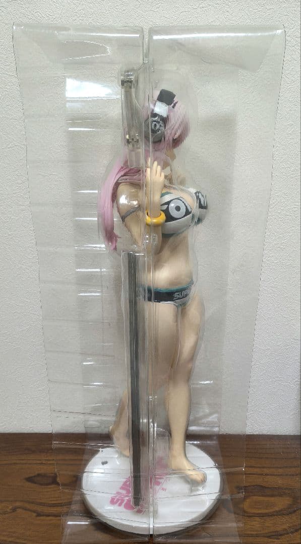 希少品　注意事項有　ギガンティックシリーズ すーぱーそに子 フィギュア