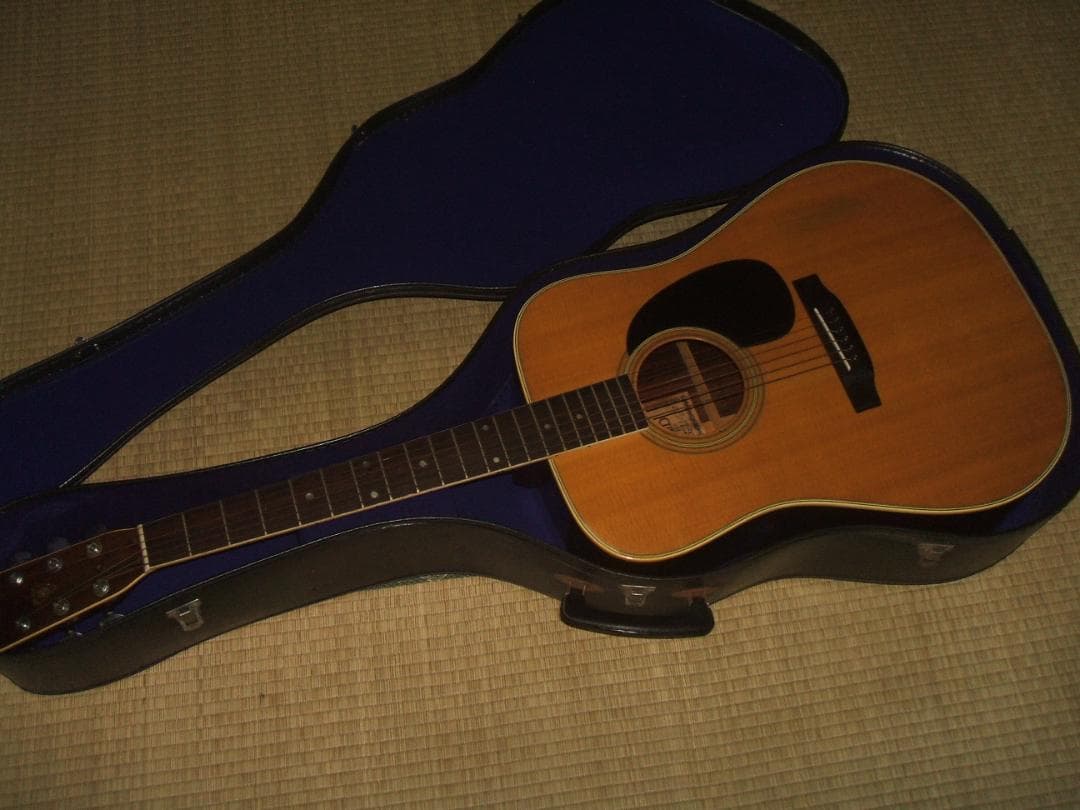 サム Thumb W250 アコースティックギター ハードケース付1977年品