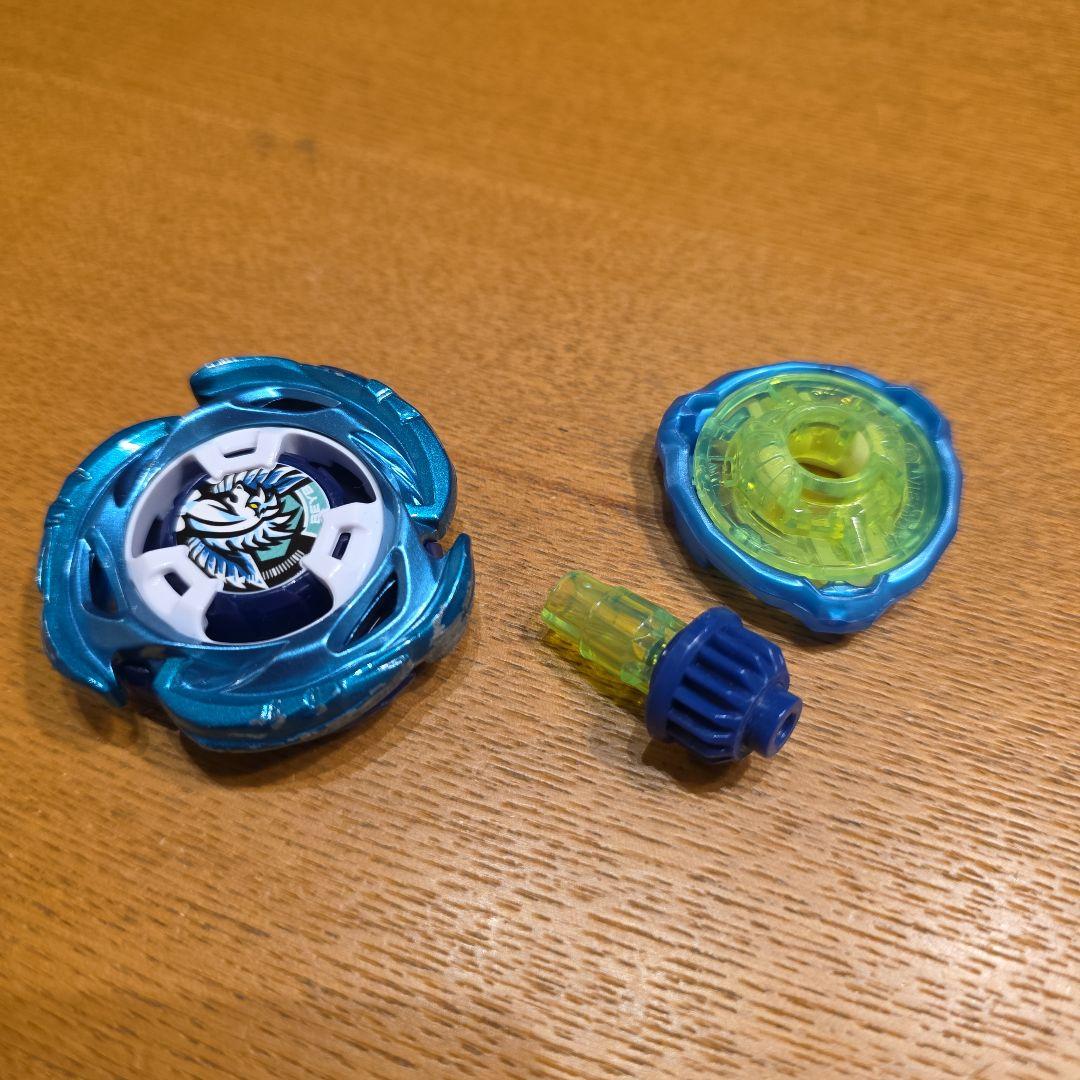 エアロペガサス　ベイブレードX