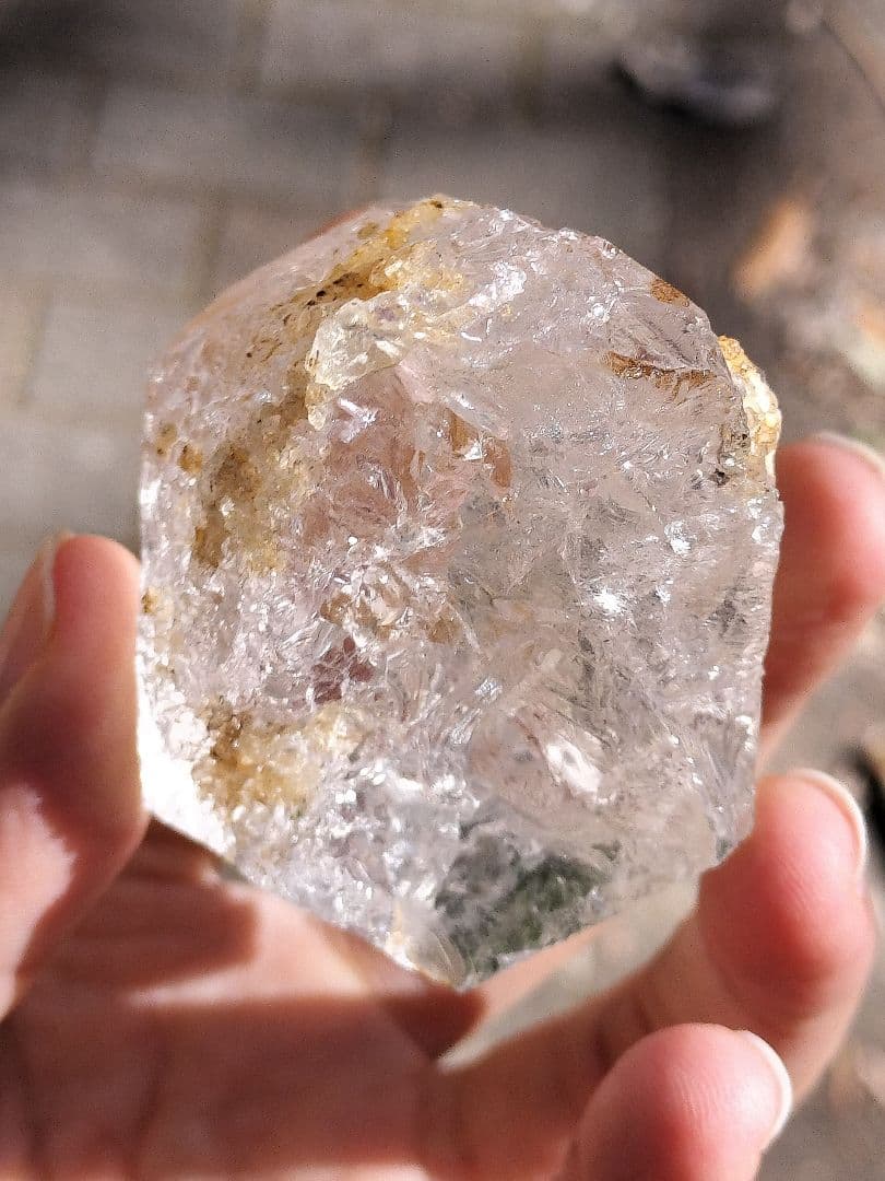 グリーントルマリンオンクォーツ