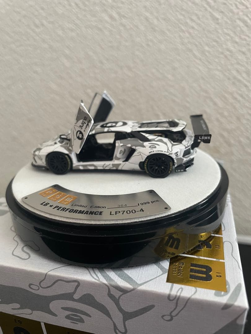 【希少商品】PGm LBWK✖️APE アヴェンタドール　1/64