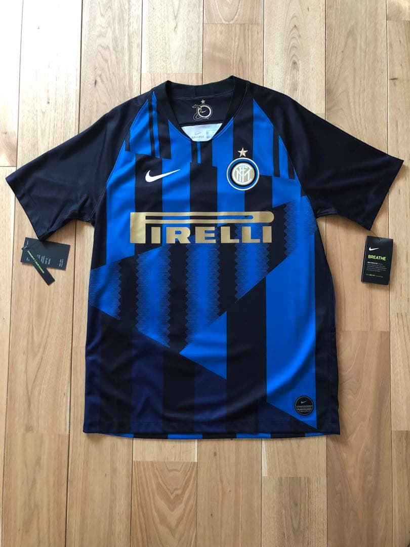 【未使用タグ付】インテル　NIKE 20周年記念　ユニフォーム