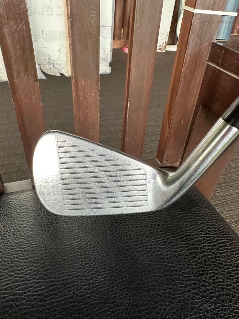 アキラ　MCI 100S アイアンセット 4-9 P 7本セット