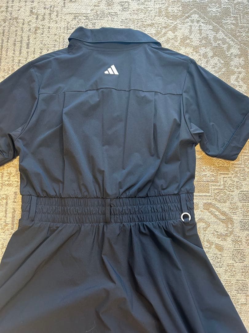 【adidas】ビヨンド ザ コース半袖ワンピース ゴルフウェア　黒　アディダス