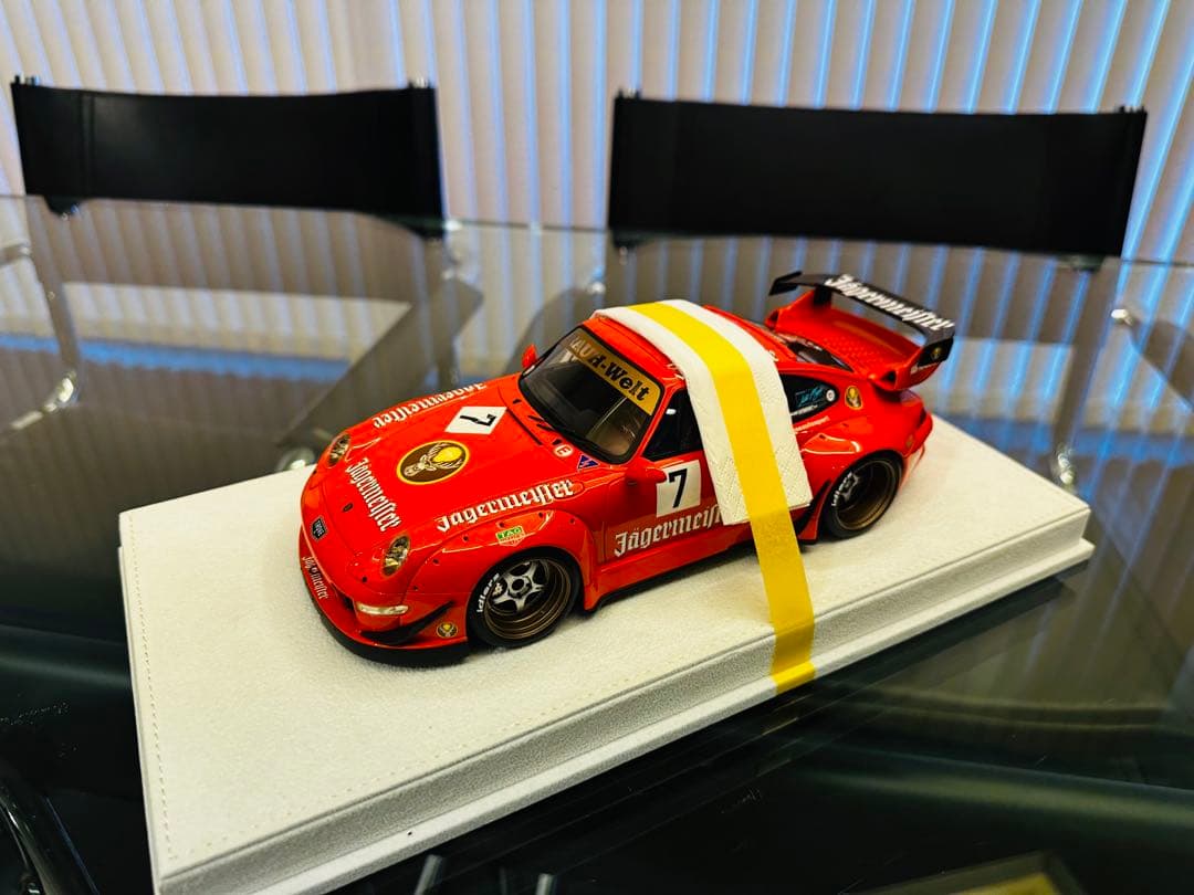 Fuelme RWB993 1/18 プロトタイプ