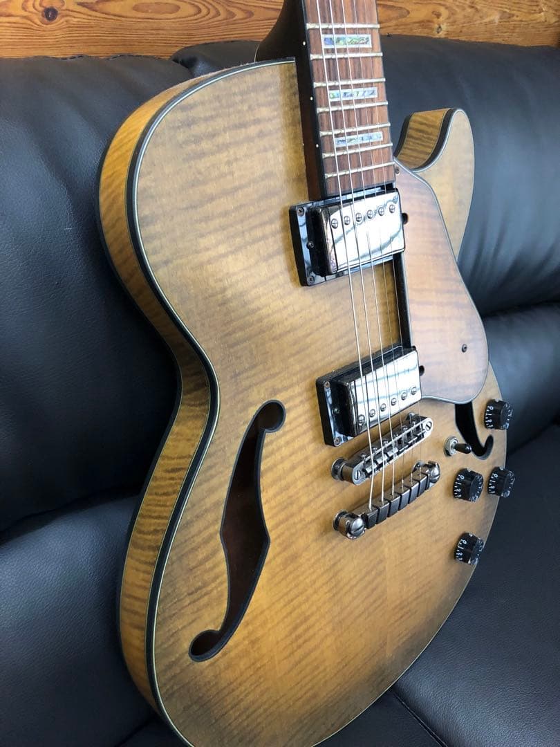 超美品　Ibanez AGS83B アイバニーズ　セミアコ　エレキギター